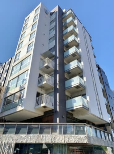 Urban Flats Minatomachi — Zero Deposit, Zero Key Money, Steps from Namba Station