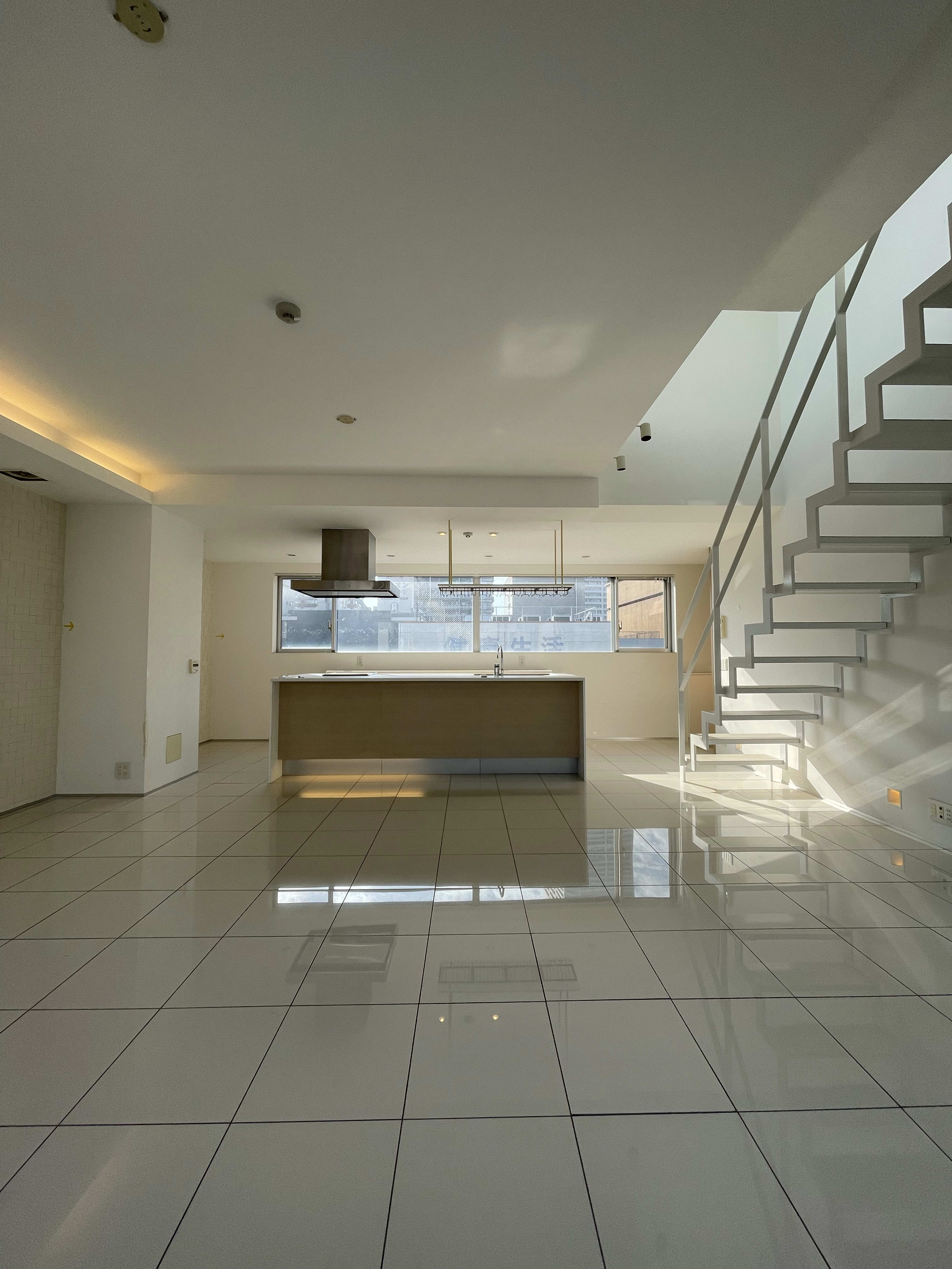 Luxury 1LDK Apartment 7
