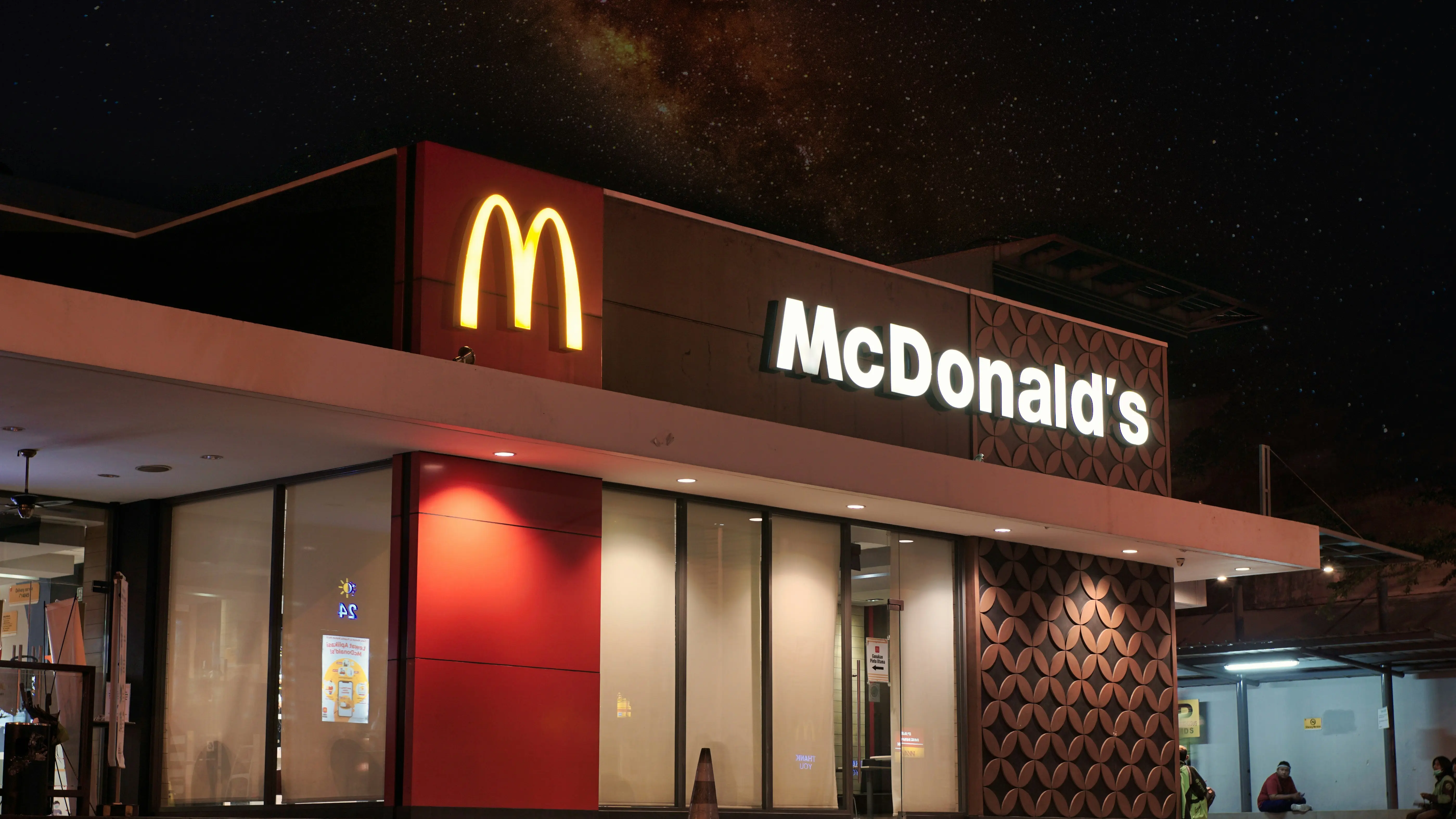 McDonald's Drive-Thru AI Upgrade 2026: What ArchIQ Means for Your Order, Wait Times & Fast Food's Future