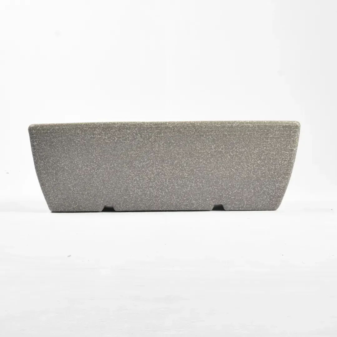 Lara Short Planter