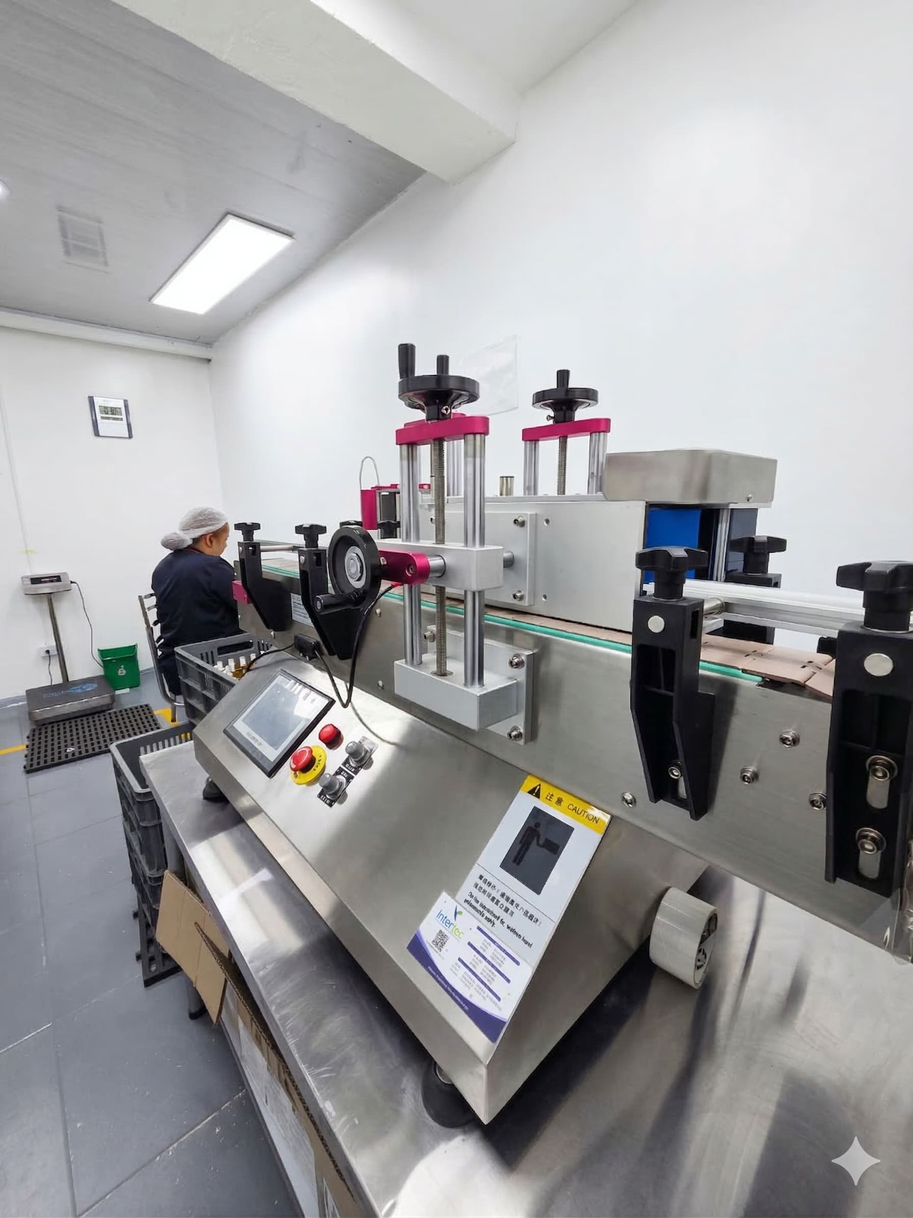 Línea de etiquetado automático Tecnolabs