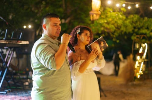 Speeches at night - real wedding held at Villa Lotus Tolú, Colombia