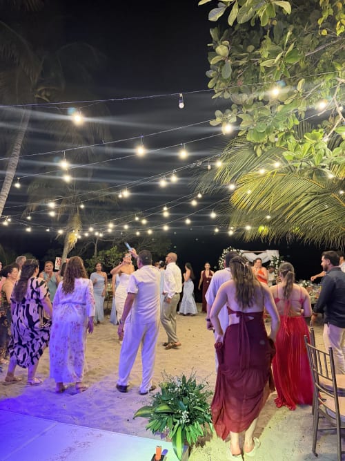 Beach dance floor - real wedding held at Villa Lotus Tolú, Colombia