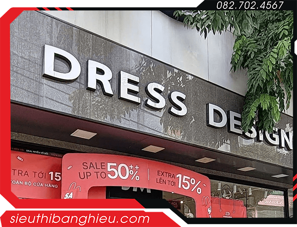 Bảng hiệu chữ nổi