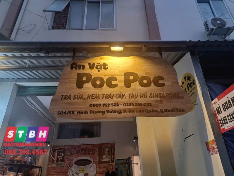 Bảng hiệu gỗ