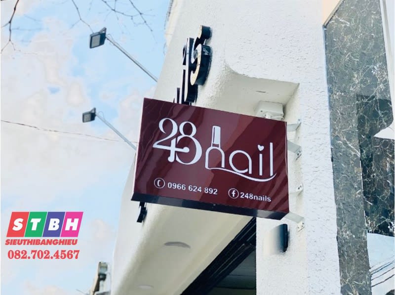 Bảng hiệu nail 248