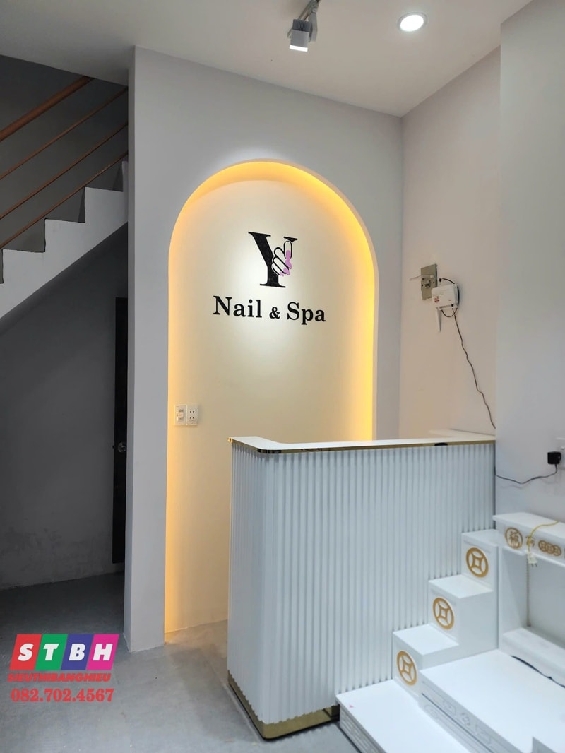 Bảng hiệu nail spa