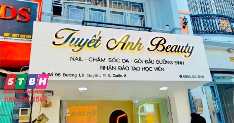 Bảng hiệu Tuyết Anh Nail