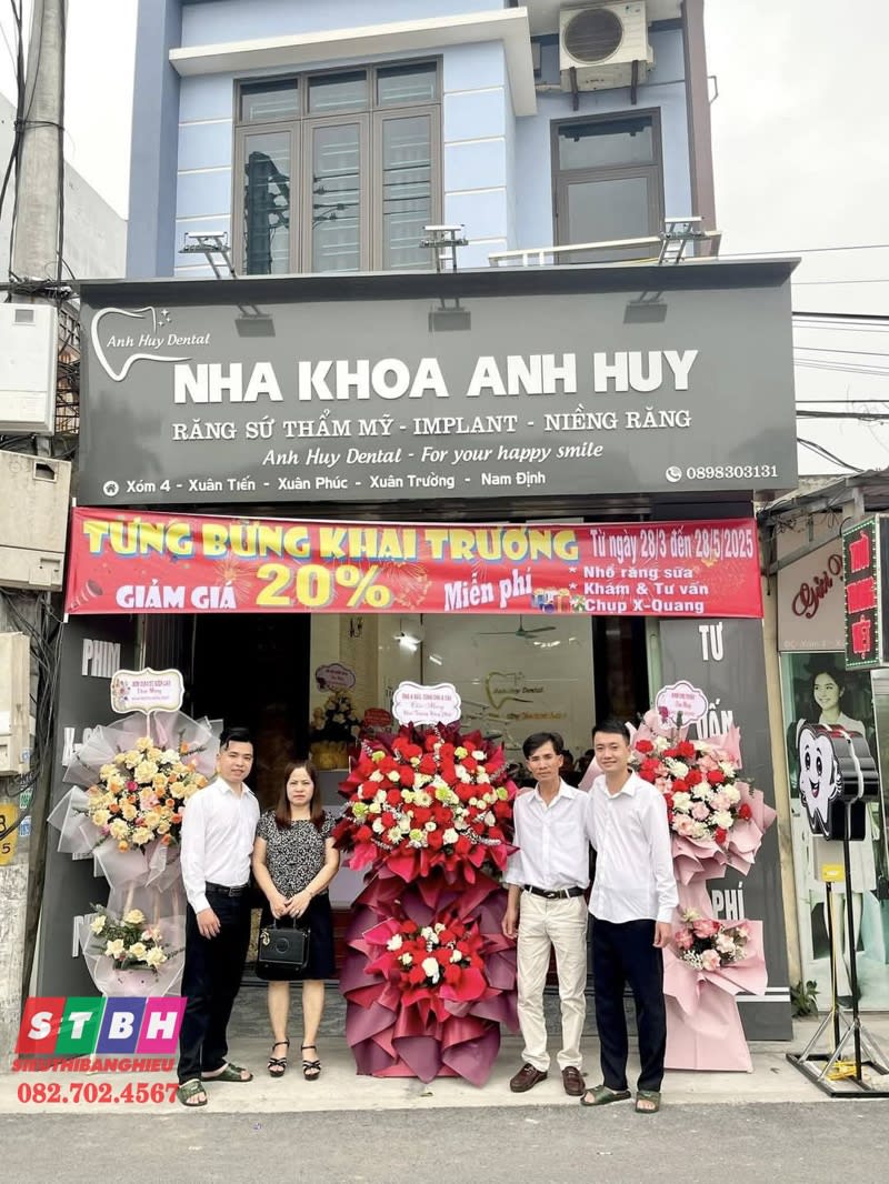 Bảng hiệu nha khoa