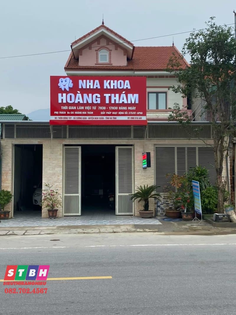 Bảng hiệu nha khoa