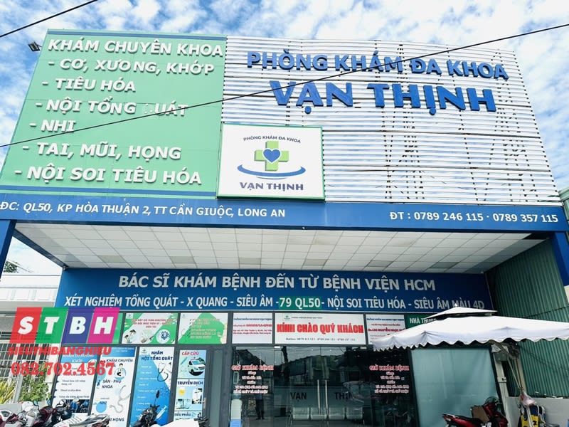 Bảng hiệu phòng khám đa khoa