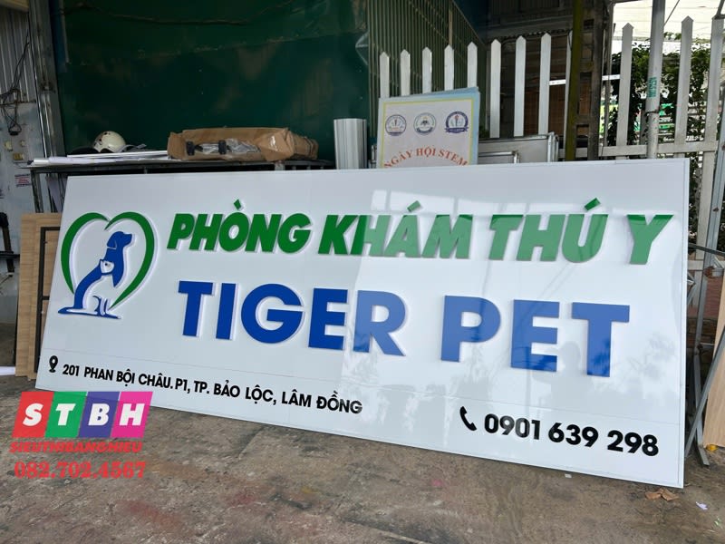 Bảng hiệu phòng khám thú y