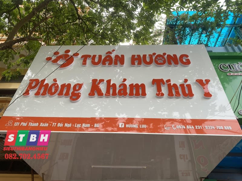 Bảng hiệu phòng khám thú y