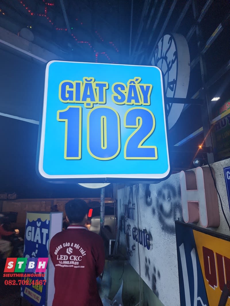 Hộp đèn giặt sấy