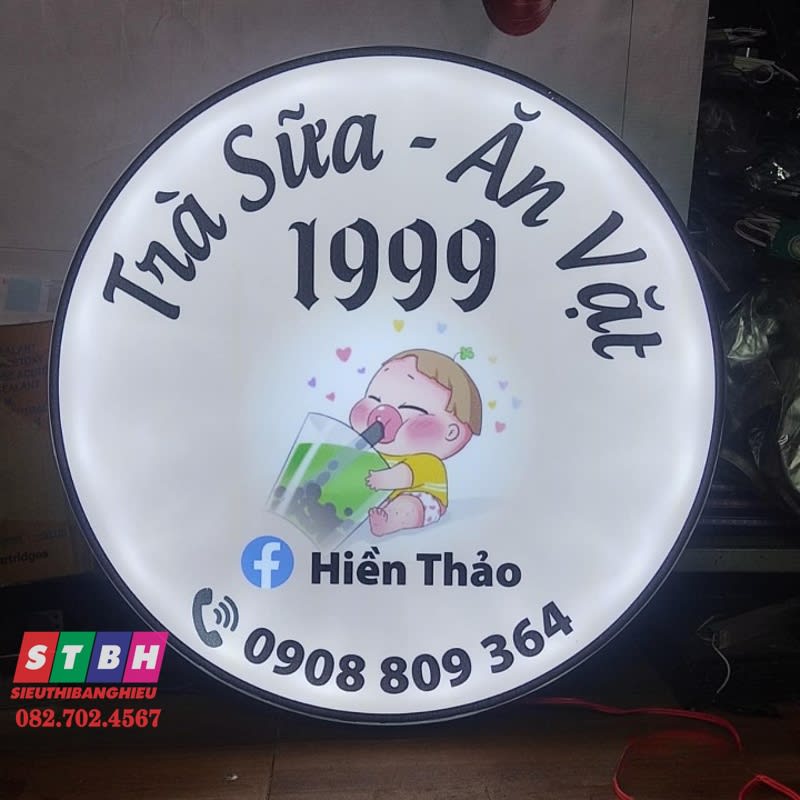 Hộp đèn trà sữa