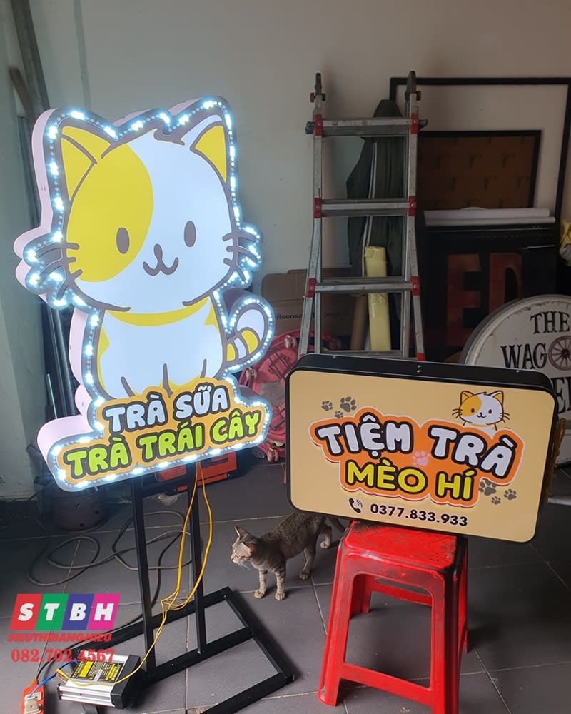 Hộp đèn mô hình