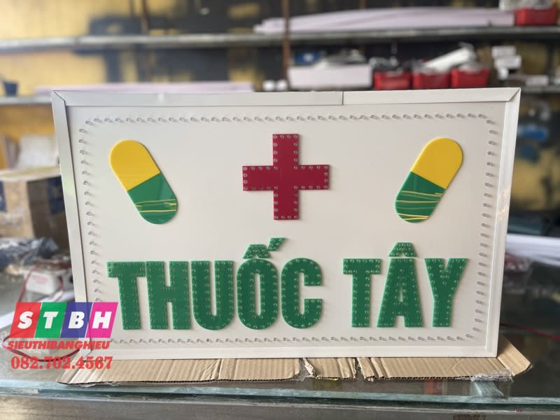 Hộp đèn led mica