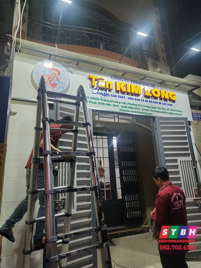 Chử nổi mica Tân Kim Long