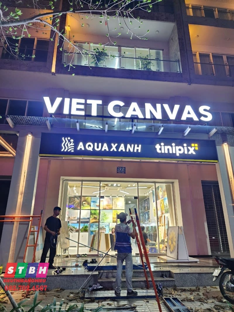 Chử nổi mica led Việt Canvas