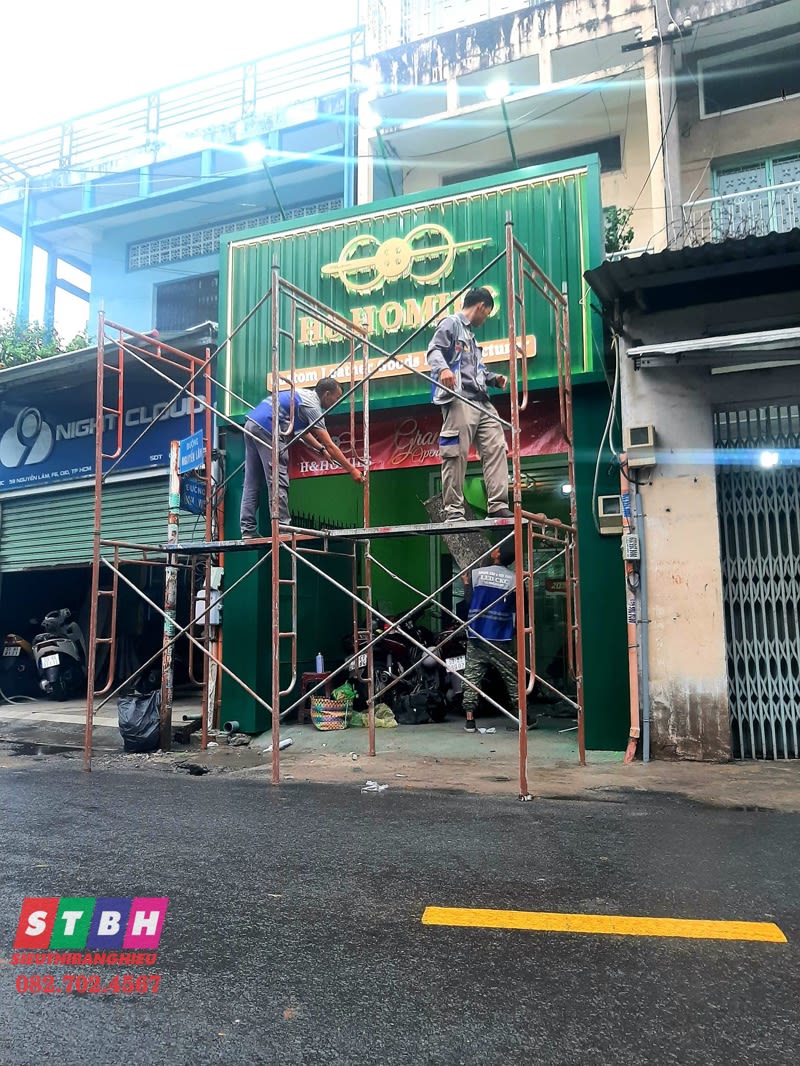 Chử nổi alu Homies