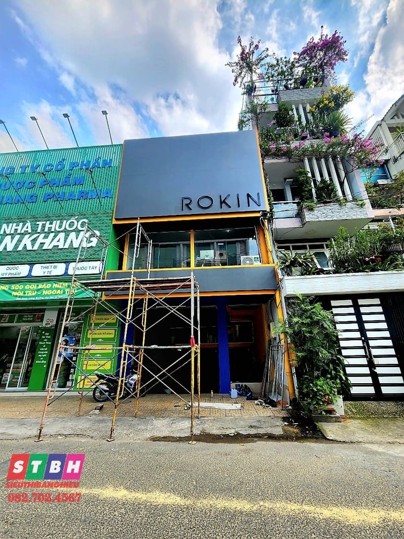Chữ nôi alu Rokin