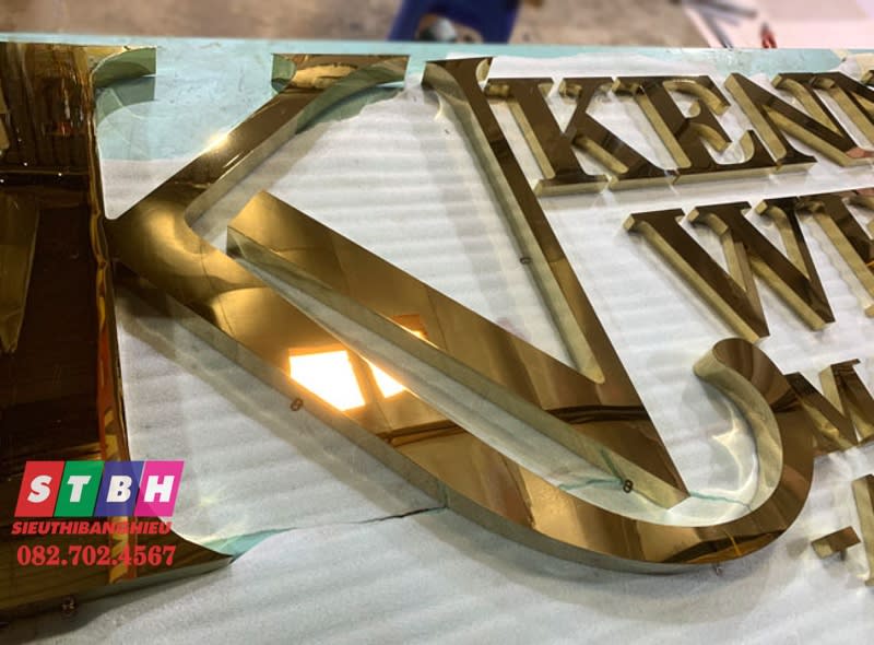 Chử nổi inox vàng gương