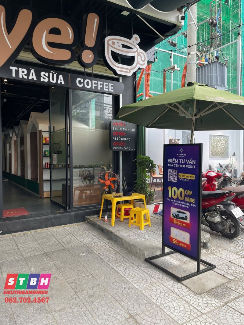 Standee quảng cáo Trà sữa