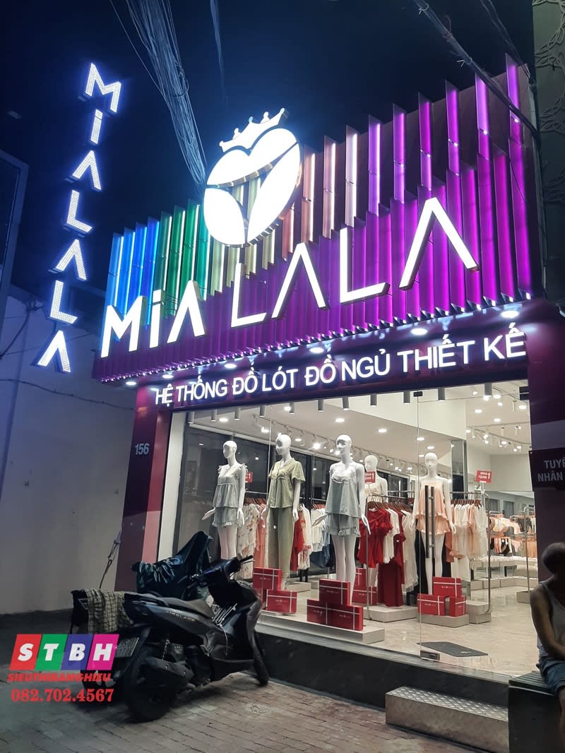 Bảng hiệu kết hợp giữa alu, mica và led siêu nổi bật