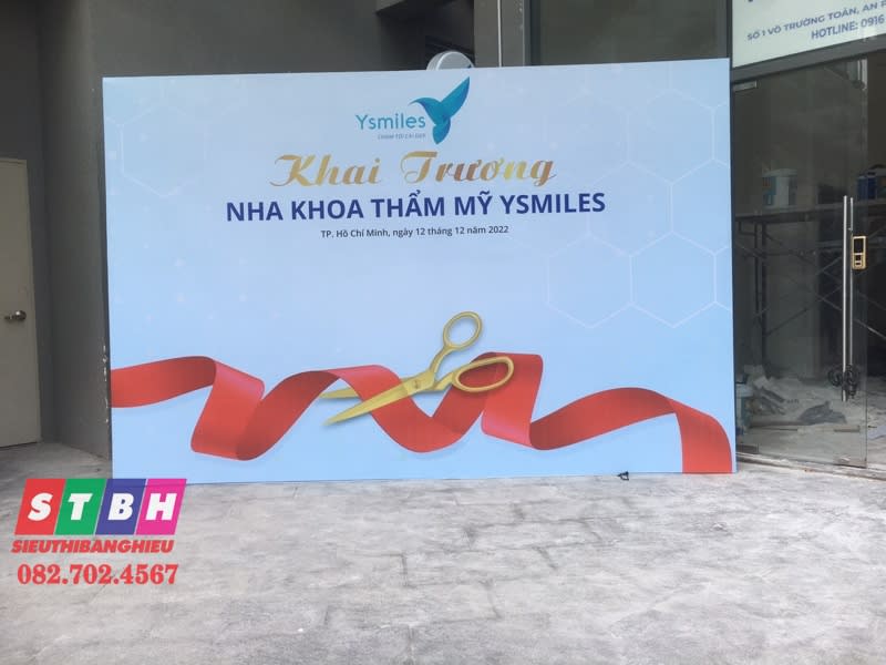 Backdrop khai trương mỹ phẩm