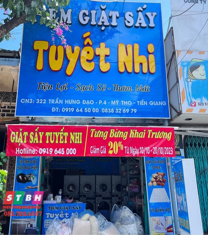 Bảng hiệu giặt sấy, giặt ủi phù hợp khu dân cư đông đúc