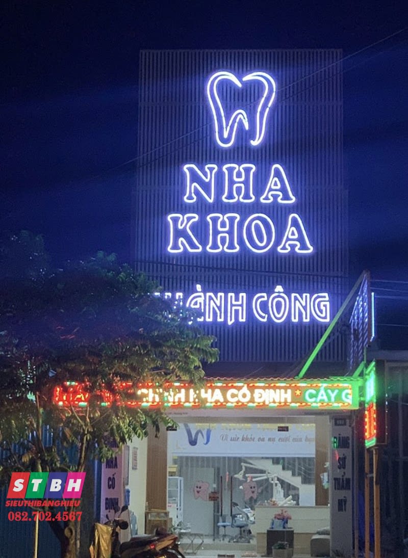Bảng hiệu nha khoa thiết kế thông minh, gọn gàng