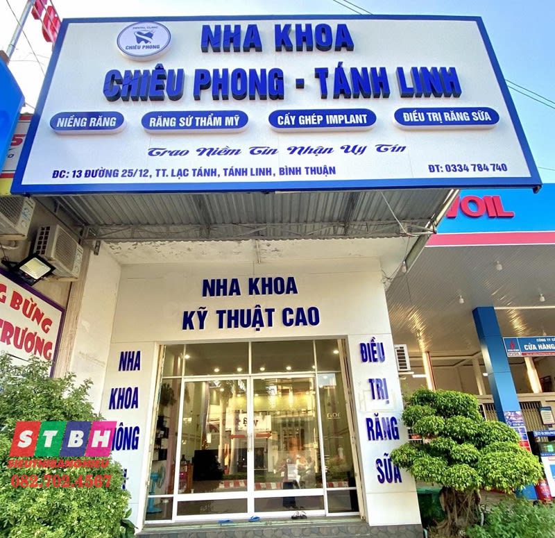 Bảng hiệu nha khoa thu hút khách ngay từ ánh nhìn đầu