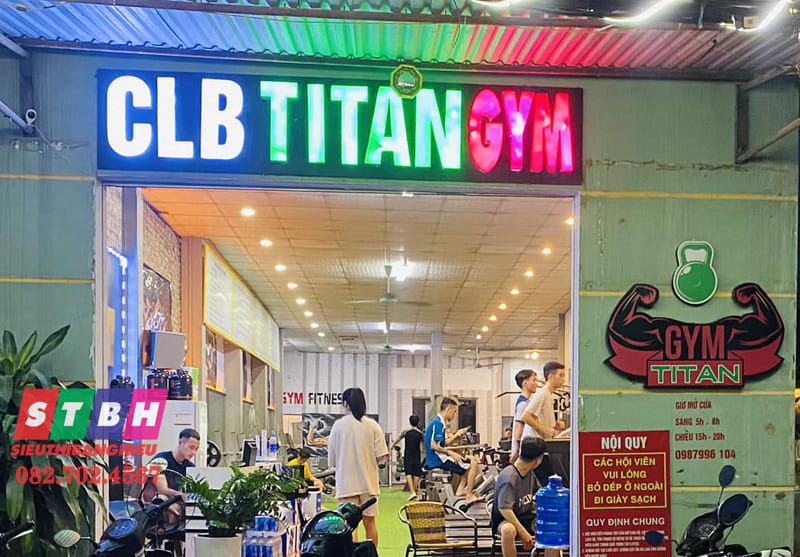 Thiết kế bảng hiệu phòng fitness đầy cá tính