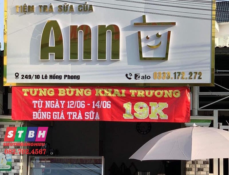 Mẫu bảng hiệu trà sữa inox