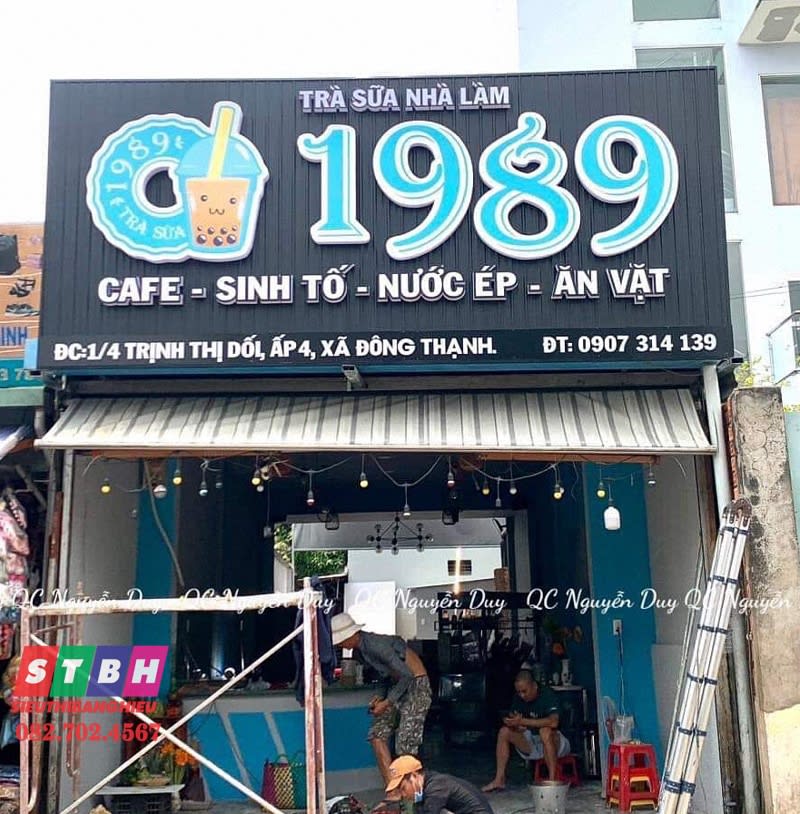 Thi công bảng hiệu trà sữa đúng kích thước mặt tiền