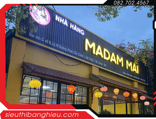 Bảng hiệu nhà hàng 