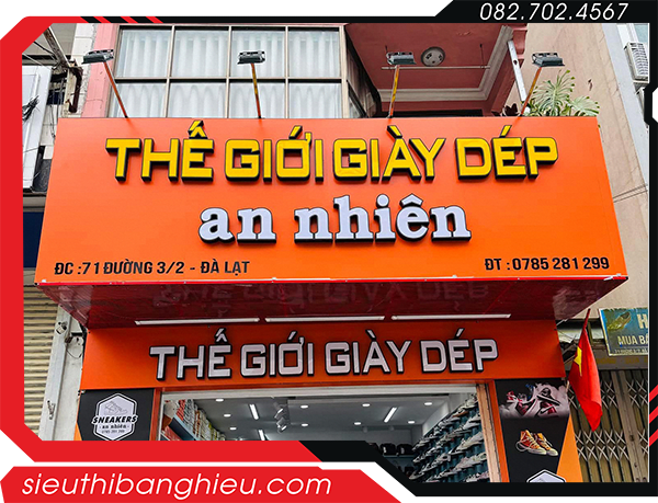 Bảng hiệu shop giày dép