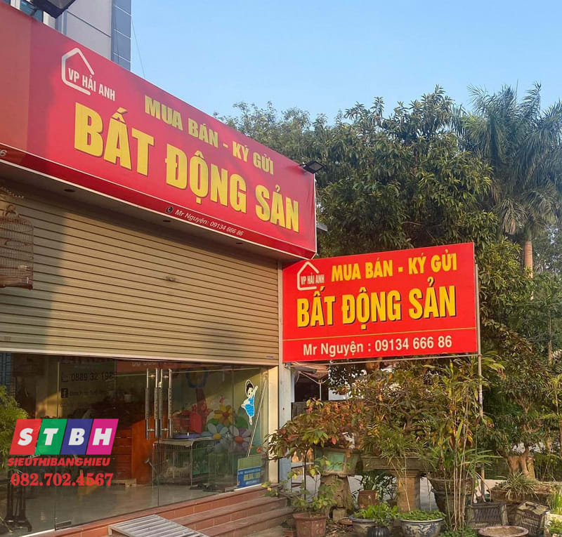 Bảng hiệu quảng cáo văn phòng nhà đất thu hút