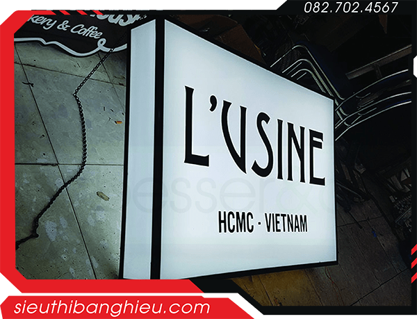 Hộp đèn mica 2 mặt