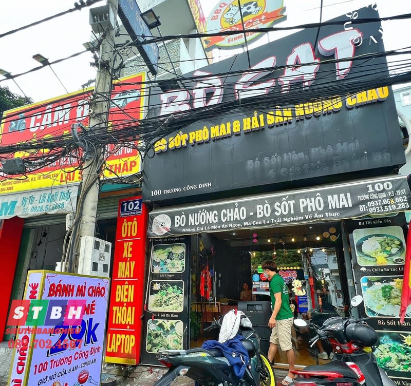 Thi công bảng hiệu quán bò né với chữ nổi mica