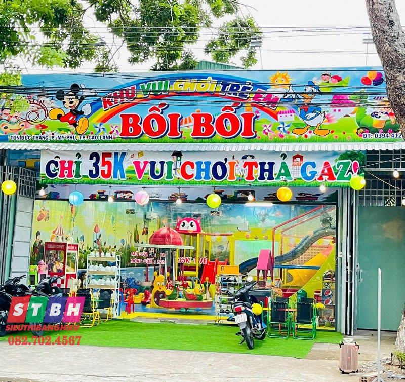 Thiết kế bảng hiệu khu vui chơi trẻ em dễ thương, nhiều màu