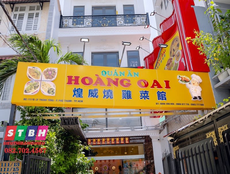 Bảng hiệu quán người Hoa mica chữ nổi bền đẹp