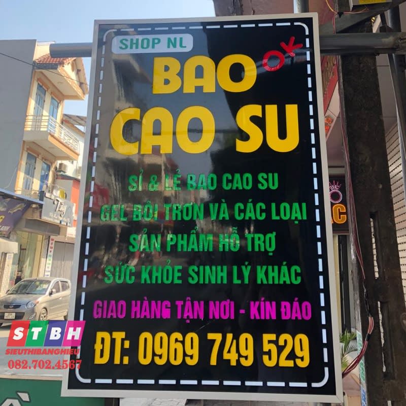 Thiết kế bảng hiệu bao cao su phong cách tối giản, tinh tế