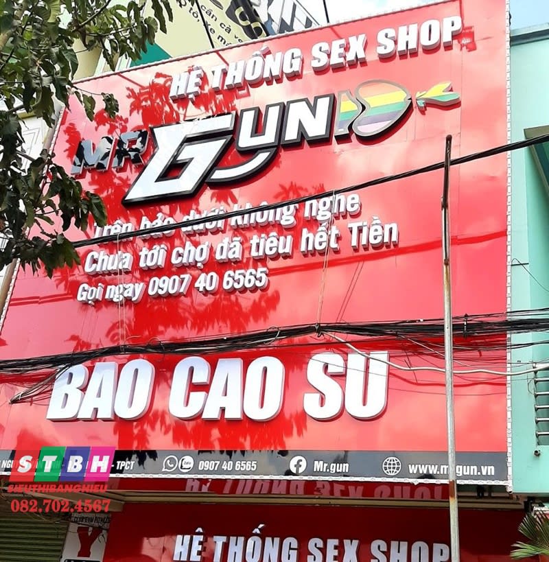 Thi công bảng hiệu bao cao su hiện đại tại TP.HCM