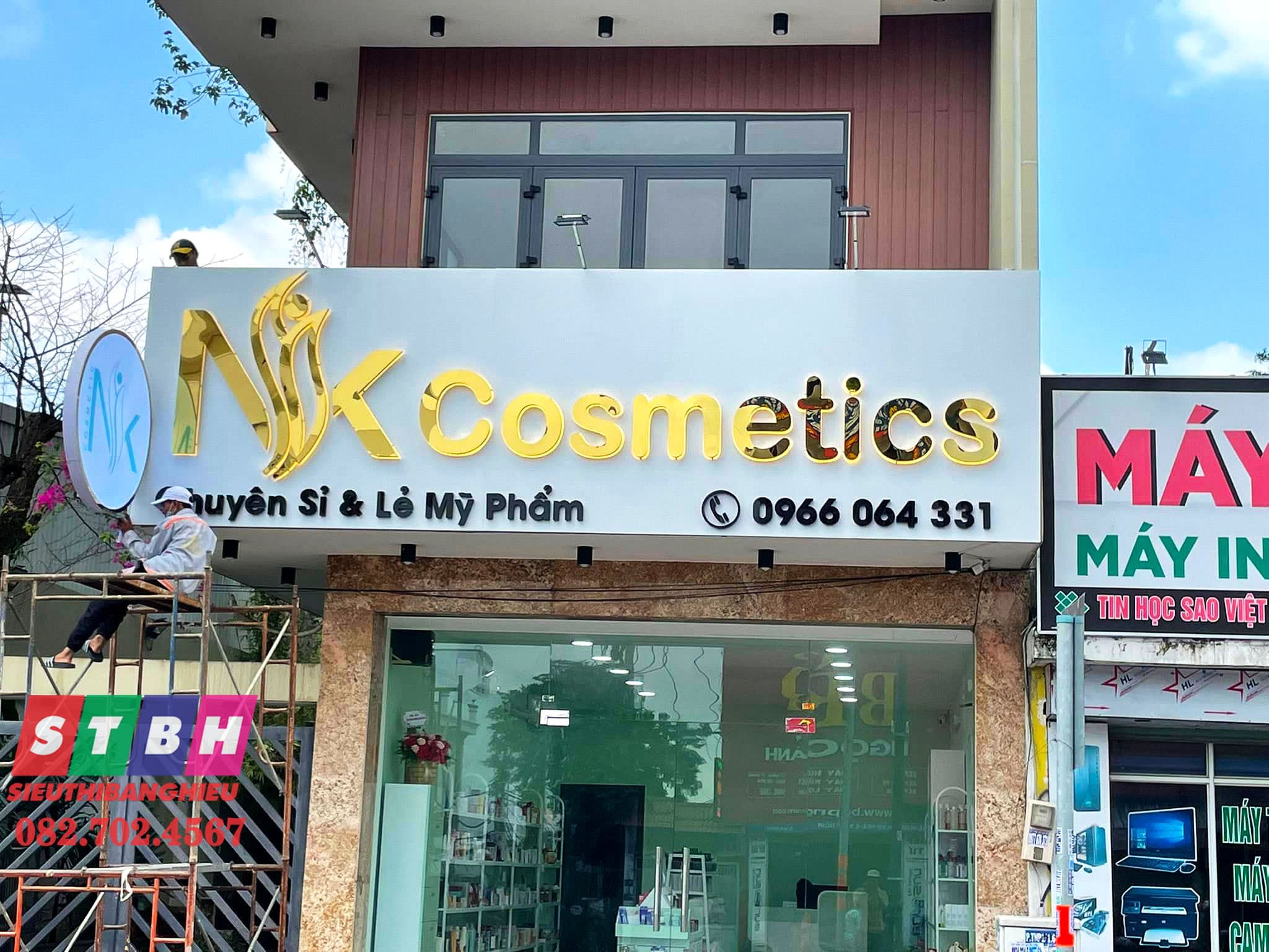 Bảng hiệu alu gường