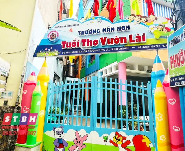 Bảng hiệu trường mầm non đẹp sang trọng dễ ghi nhớ