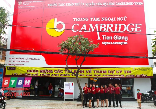 Bảng hiệu trung tâm ngoại ngữ uy tín dùng cho mọi mô hình