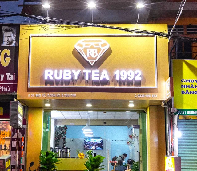 Bảng hiệu trà sữa uy tín giúp tăng độ chuyên nghiệp cho cửa hàng