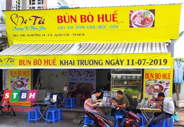 Bảng hiệu bún bò Huế đẹp mắt phù hợp mọi mặt tiền