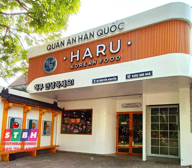 Thiết kế bảng hiệu quán ăn Hàn Quốc hiện đại
